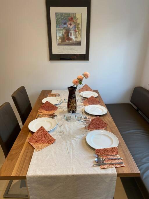 Luxury Apartment With Air Conditioning & Jaccuzzi Near Frankfurt Wiesbaden Hofheim am Taunus Ngoại thất bức ảnh