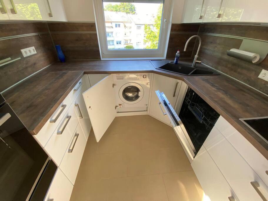 Luxury Apartment With Air Conditioning & Jaccuzzi Near Frankfurt Wiesbaden Hofheim am Taunus Ngoại thất bức ảnh
