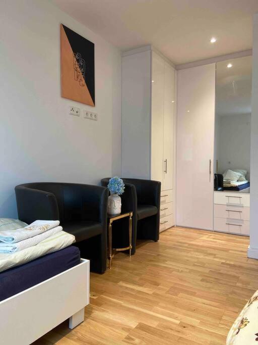 Luxury Apartment With Air Conditioning & Jaccuzzi Near Frankfurt Wiesbaden Hofheim am Taunus Ngoại thất bức ảnh